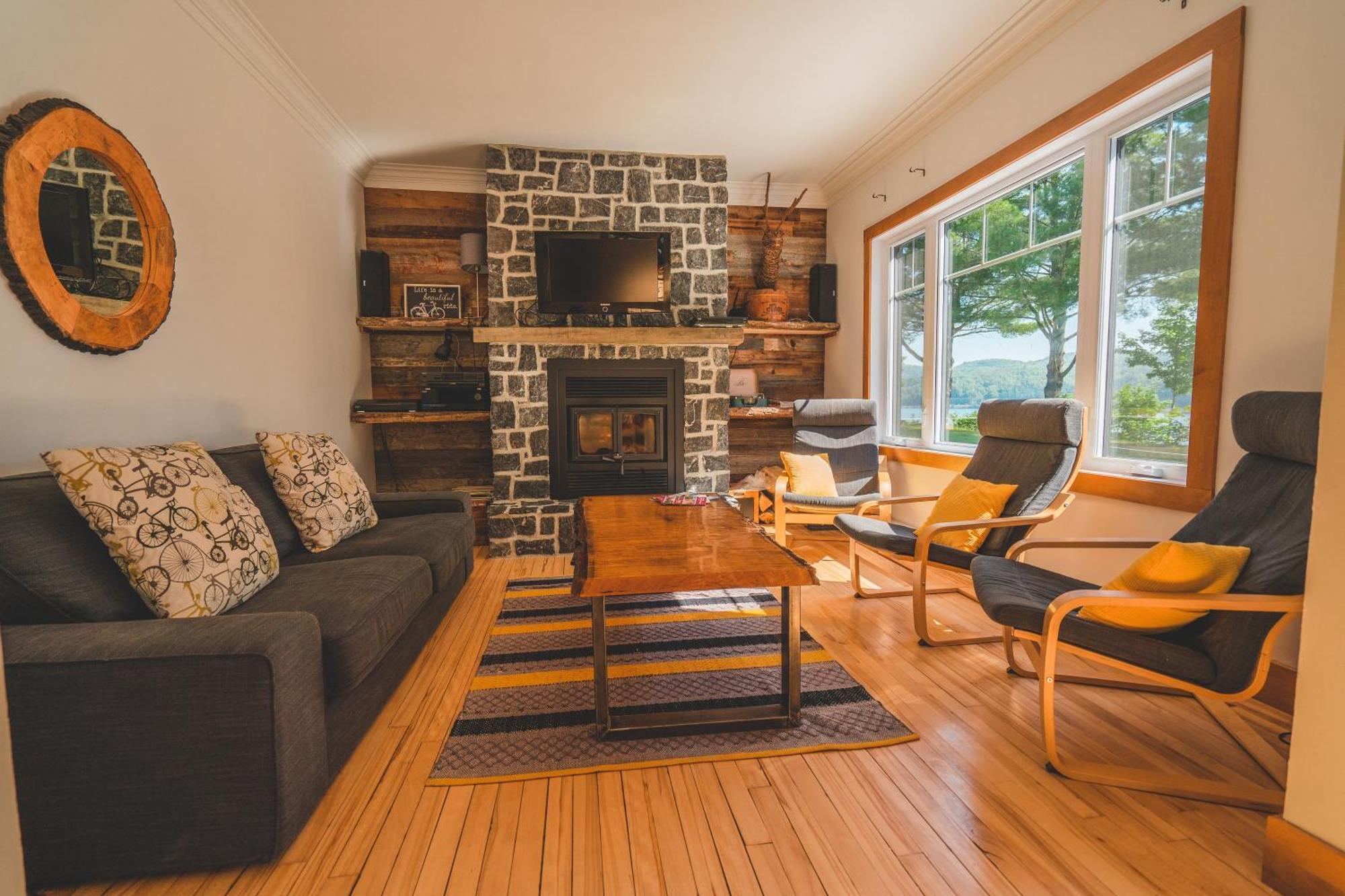 Le 2800 Du Parc Βίλα Shawinigan Εξωτερικό φωτογραφία